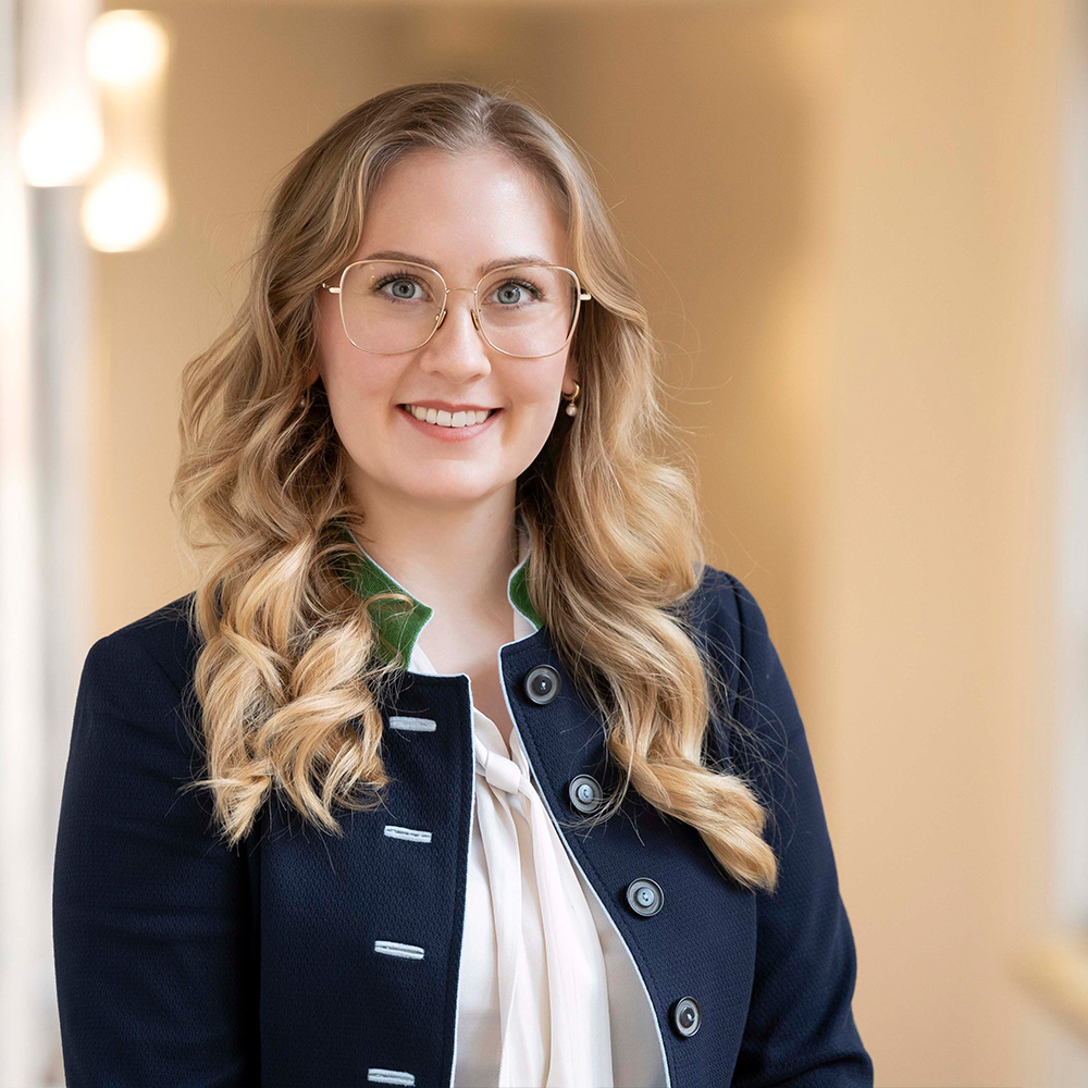 Elisabeth Bühner, Assessor jur.